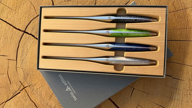 
                    The Swiss Edition ‘Colours of Nature’ knife set from the Biel-based knife manufacturer sknife makes a striking impression