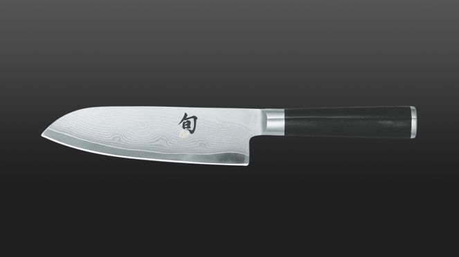 
                    Le santoku pour gaucher possède un manche spécialement adapté.