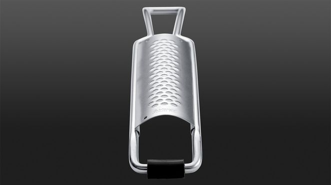 
                    The nutmeg grater is made of stainless steel and is dishwasher safe