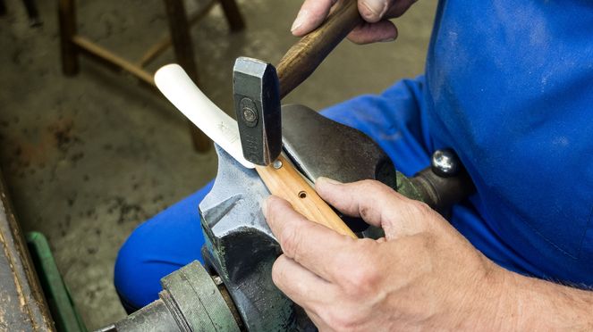 
                    Windmühle couteau petit déjeuner: production artisinal chez Windmühlenmesser