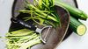 
                    Professional Y-peeler Julienne for fine juliennes of carrots, courgettes, cucumbers in the same size